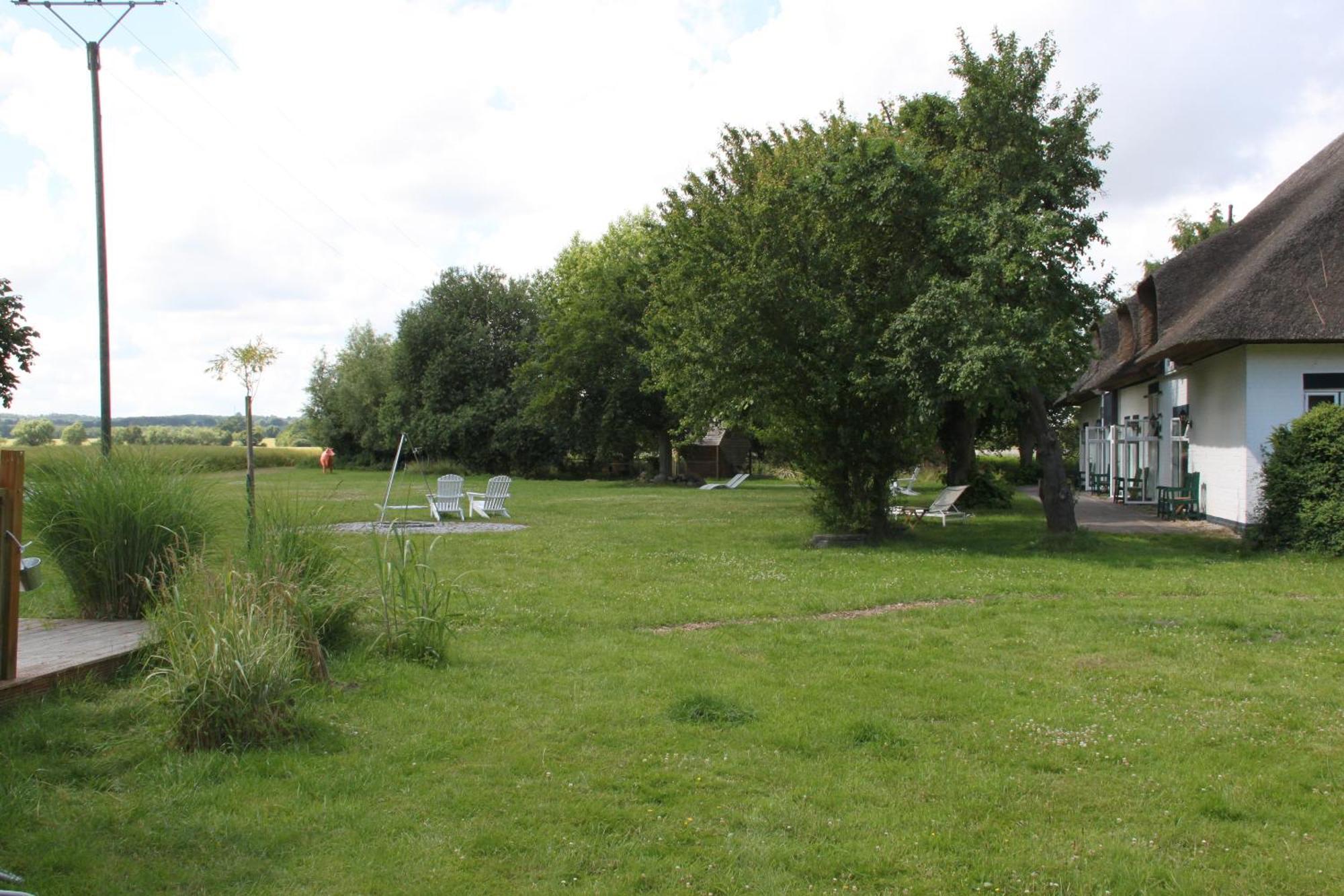 Schlaffaesser Teichwiesenhof Oldenburg in Holstein Kültér fotó