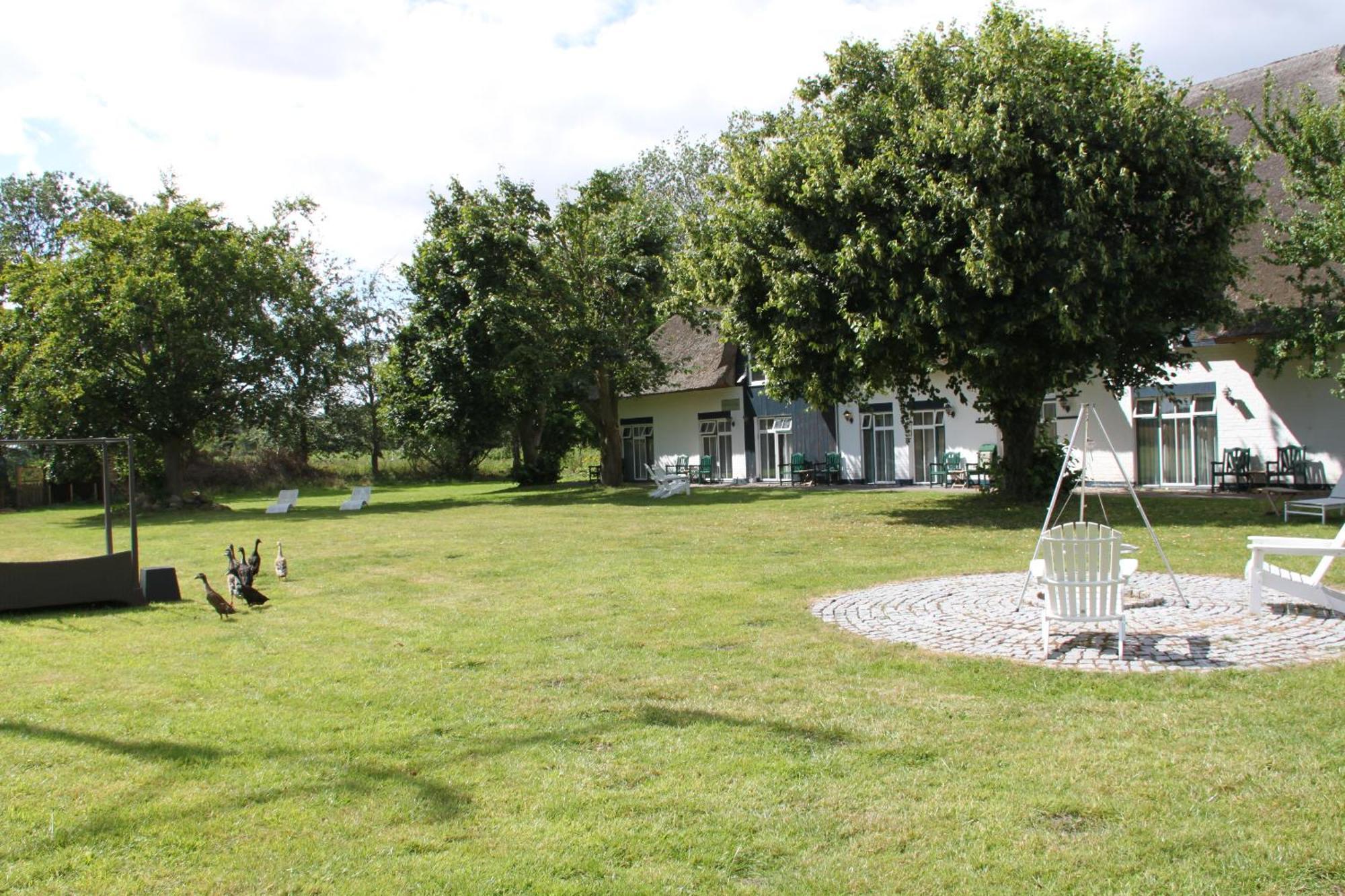 Schlaffaesser Teichwiesenhof Oldenburg in Holstein Kültér fotó